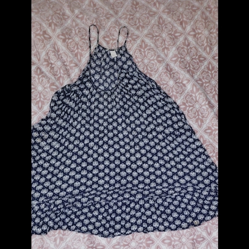H&M spaghetti strap, dress... WITH POCKETS!